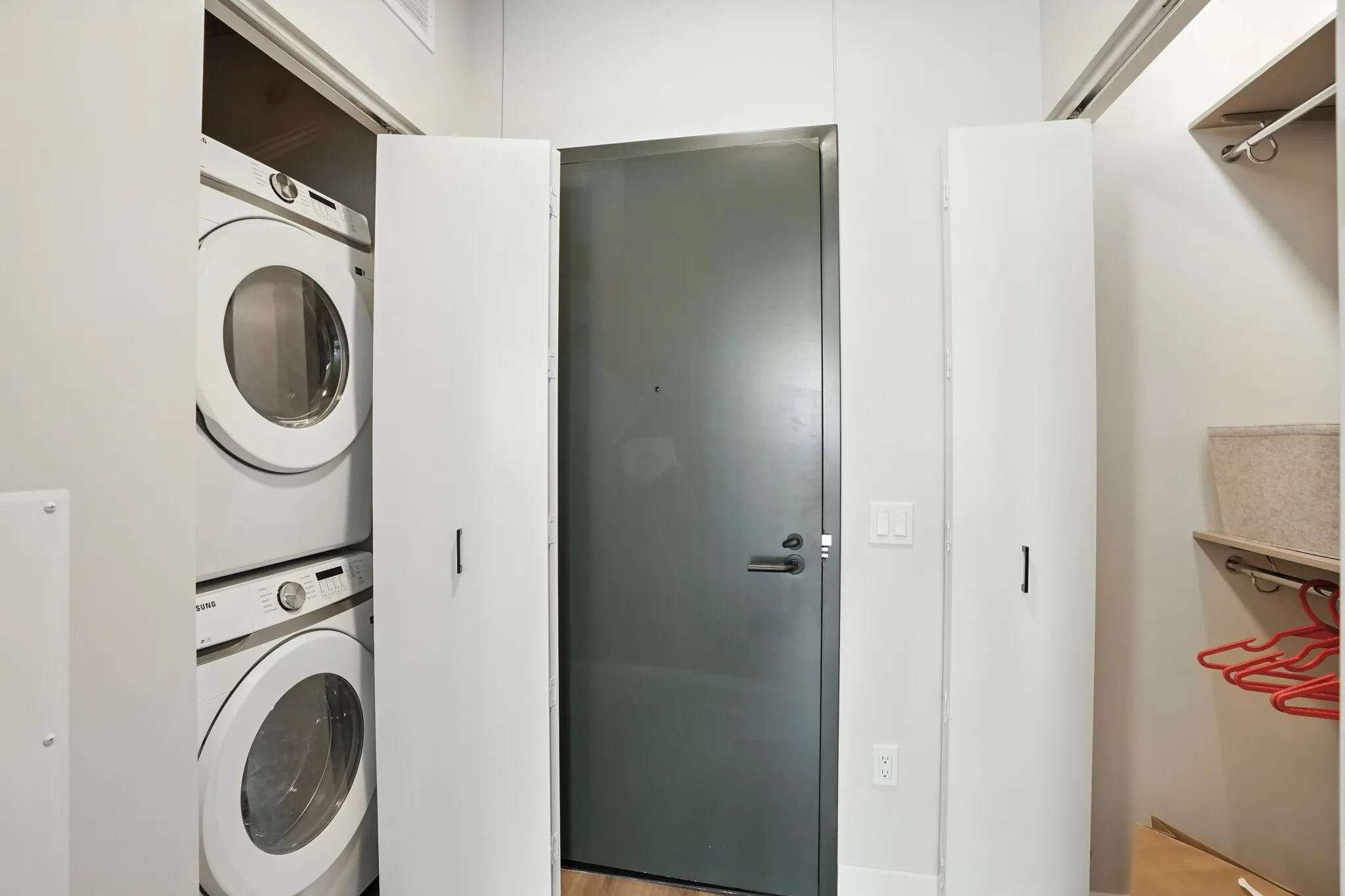 1114 W Carroll Ave, ,  60607, USA 60607-unit#CONVERTIBLE-Chicago-IL