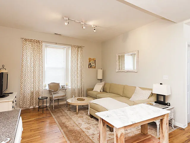 2123 W Schiller St, , 60622, USA 60622-unit#2R-Chicago-IL