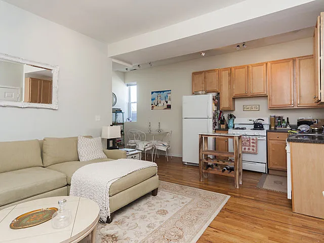 2123 W Schiller St, , 60622, USA 60622-unit#2R-Chicago-IL