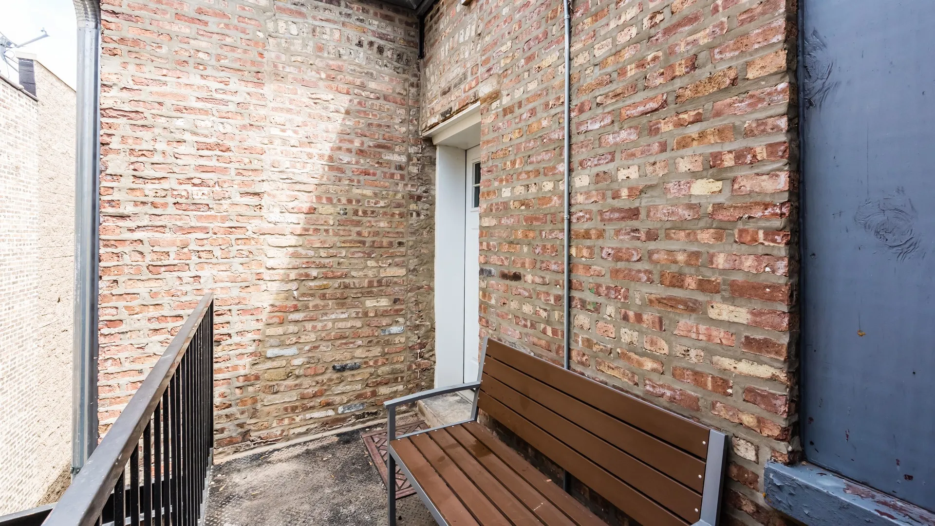 2643 N Washtenaw Ave, ,  60647, USA 60647-unit#2M-Chicago-IL