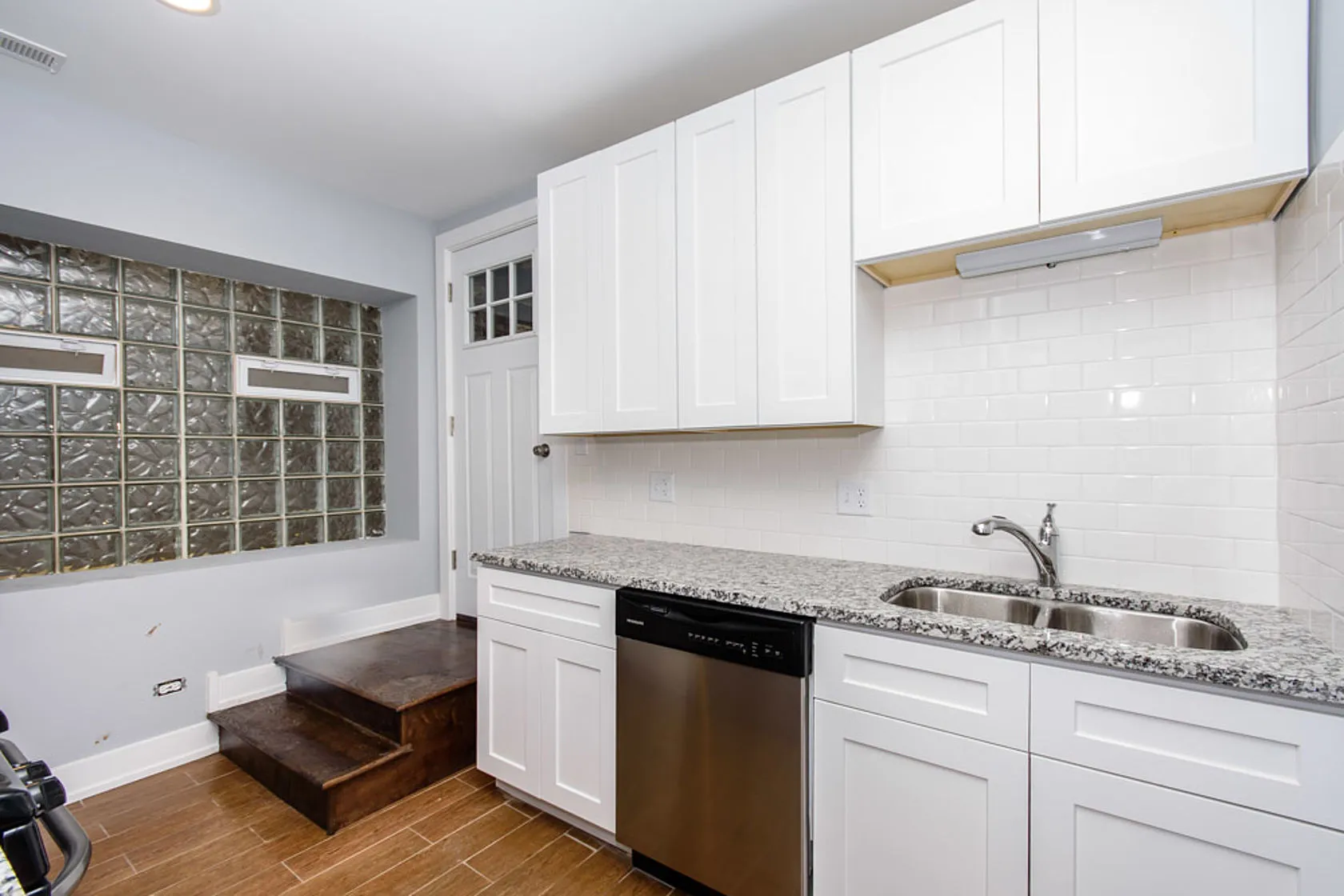 2645 N Washtenaw Ave, ,  60647, USA 60647-unit#G-Chicago-IL