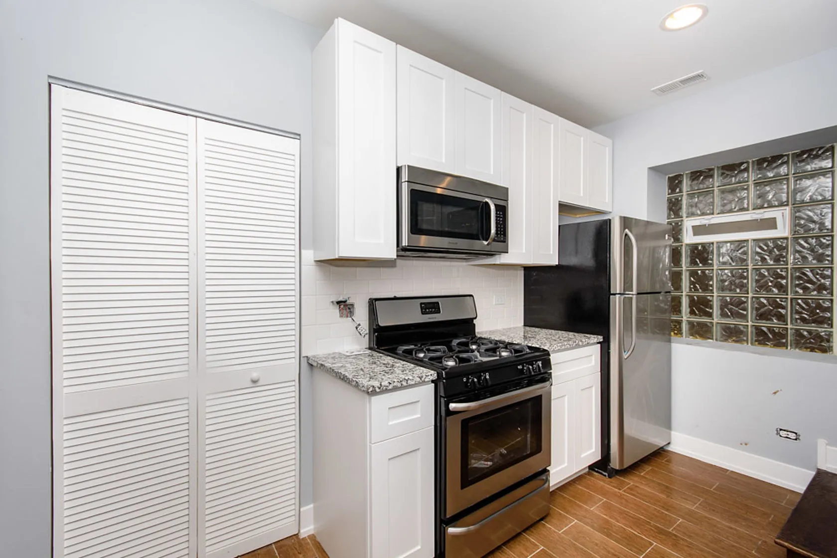 2645 N Washtenaw Ave, ,  60647, USA 60647-unit#G-Chicago-IL