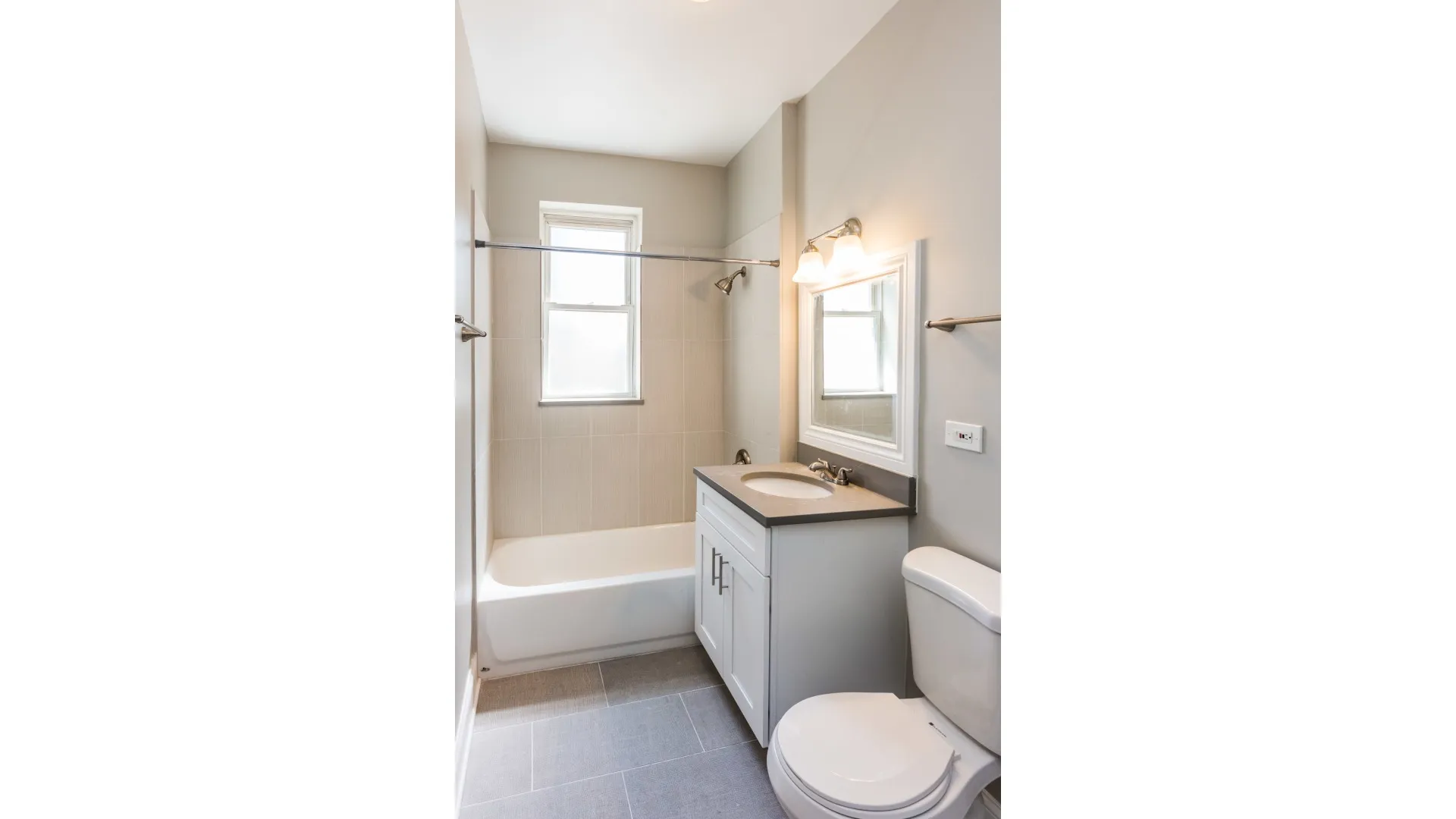 2111 W Caton St, , 60647, USA 60647-unit#3S-Chicago-IL