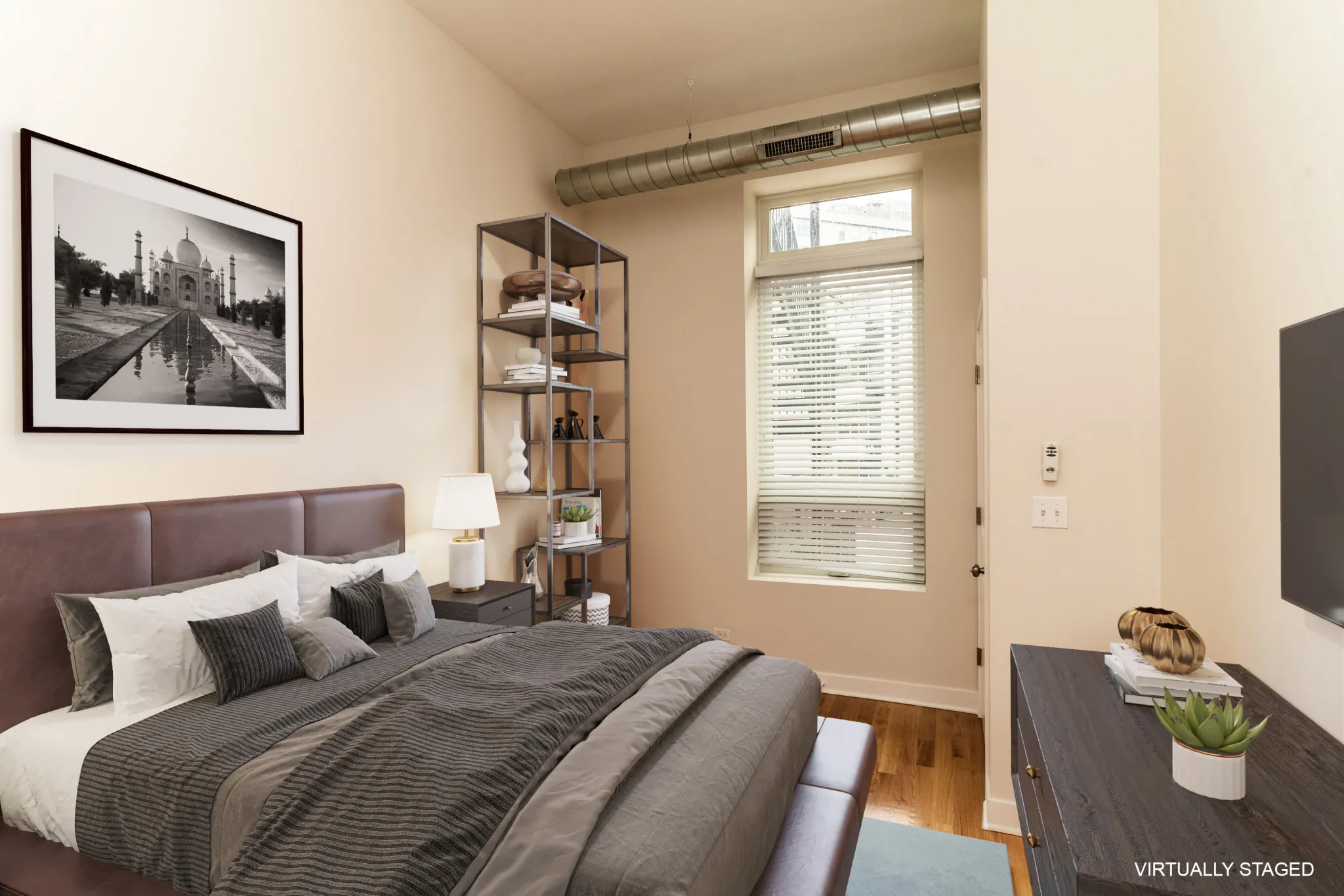 683 N Milwaukee Ave, , 60642, USA 60642-unit#306-Chicago-IL