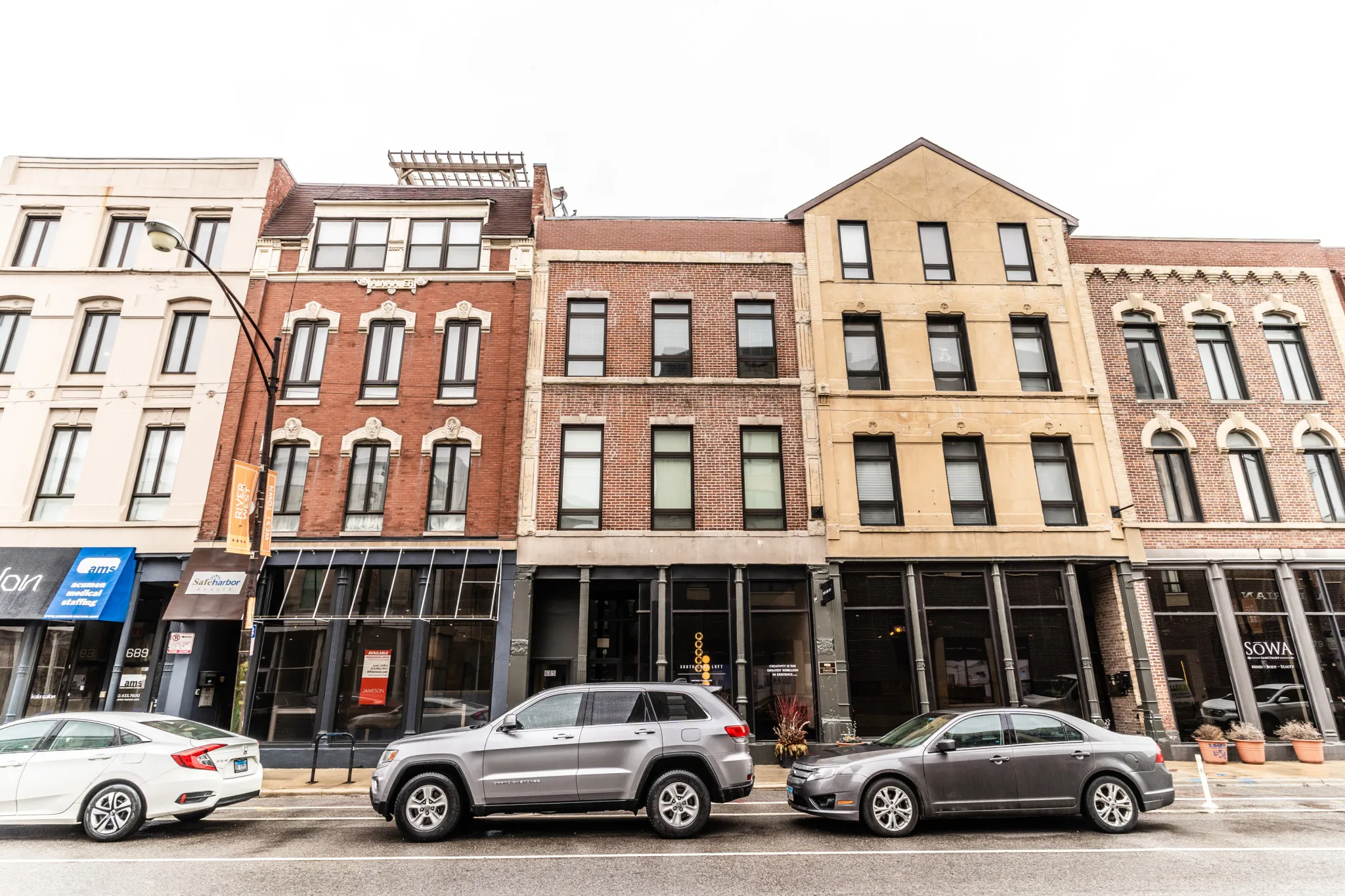 683 N Milwaukee Ave, ,  60642, USA 60642-unit#306-Chicago-IL