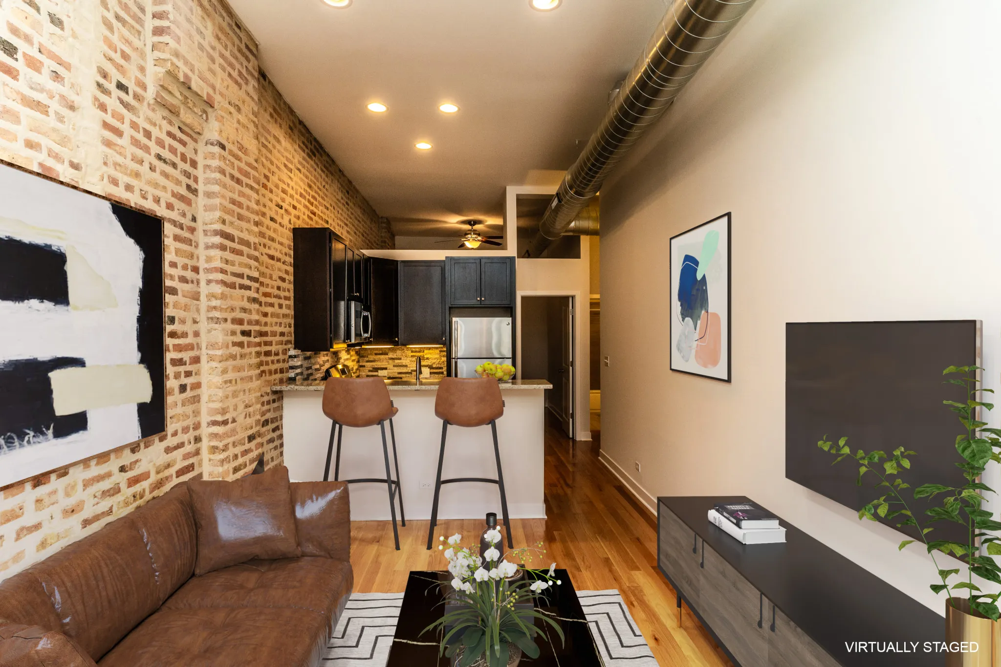 683 N Milwaukee Ave, ,  60642, USA 60642-unit#306-Chicago-IL