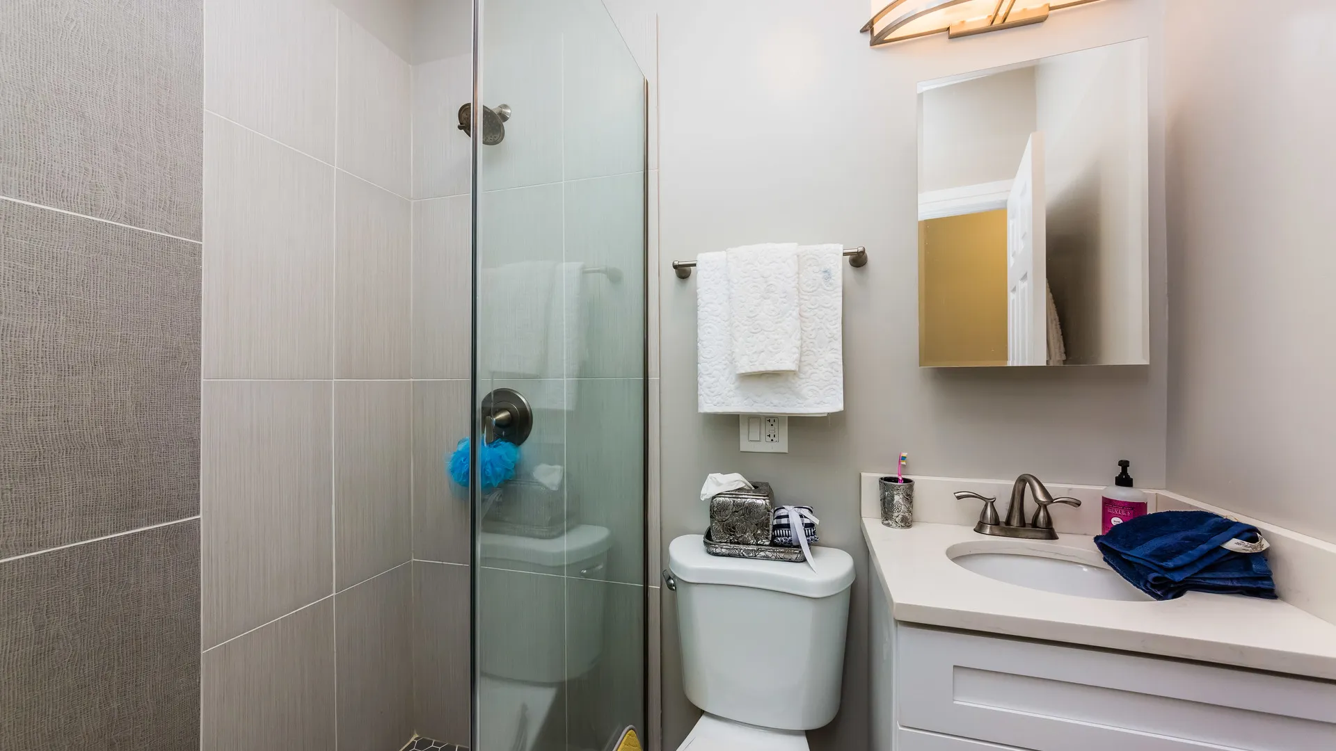 1945 N Winchester Ave, , 60622, USA 60622-unit#2R-Chicago-IL