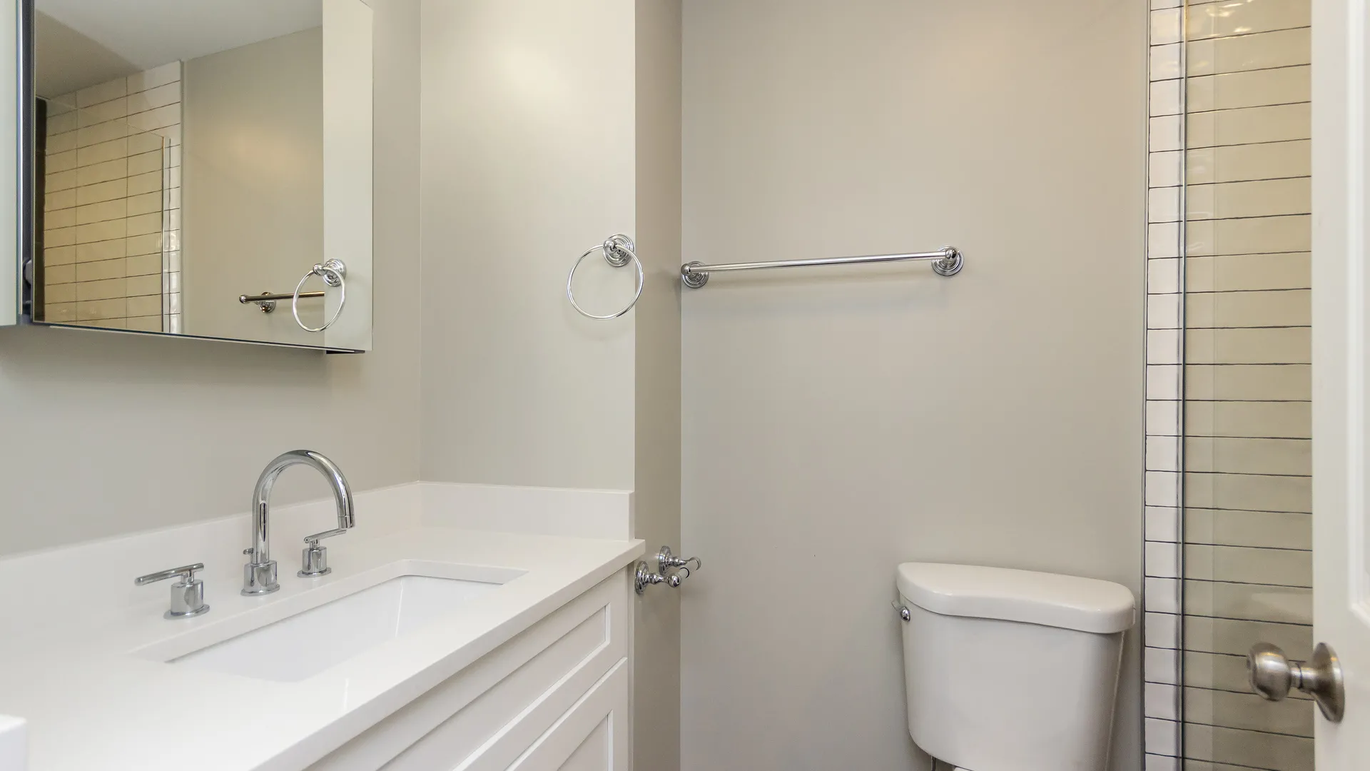 1055 N Wolcott Ave, , 60622, USA 60622-unit#GF-Chicago-IL