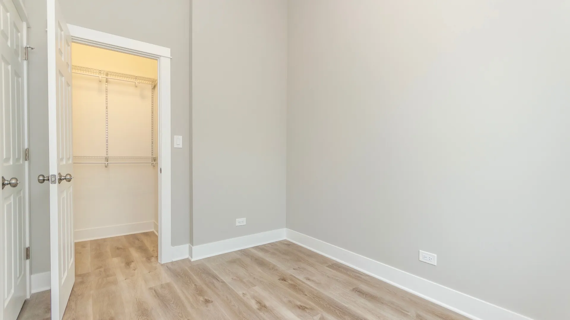 1055 N Wolcott Ave, , 60622, USA 60622-unit#2F-Chicago-IL