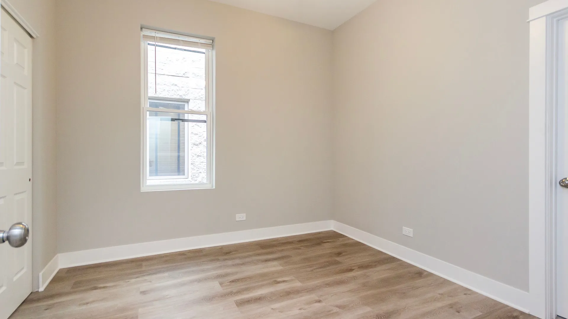 1055 N Wolcott Ave, , 60622, USA 60622-unit#2F-Chicago-IL