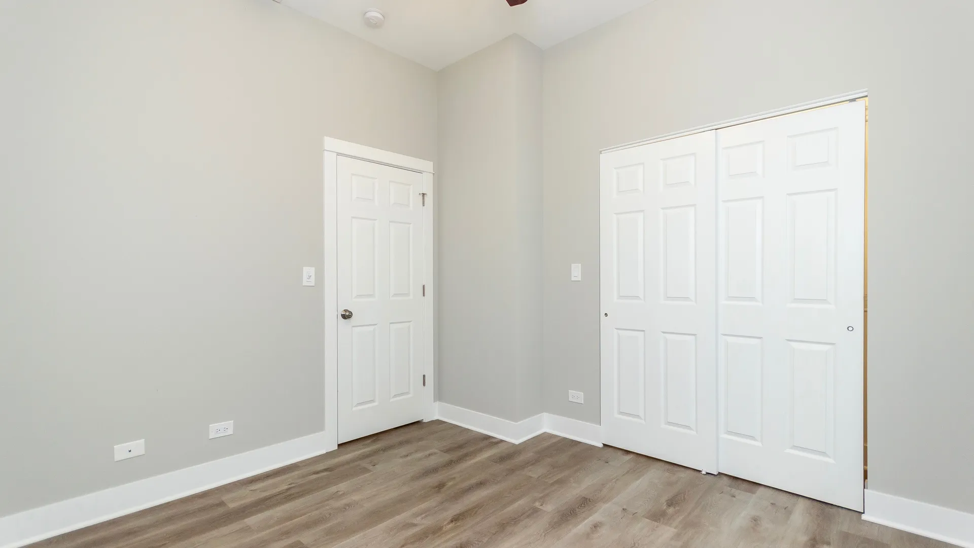 1055 N Wolcott Ave, , 60622, USA 60622-unit#2F-Chicago-IL