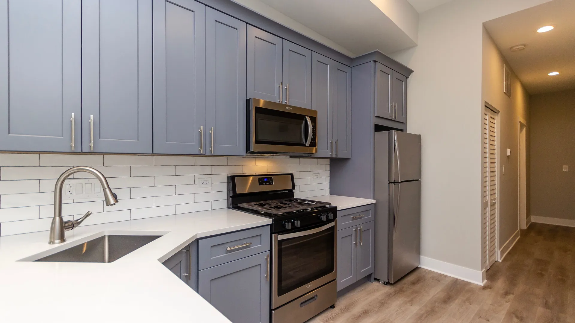 1055 N Wolcott Ave, , 60622, USA 60622-unit#2F-Chicago-IL