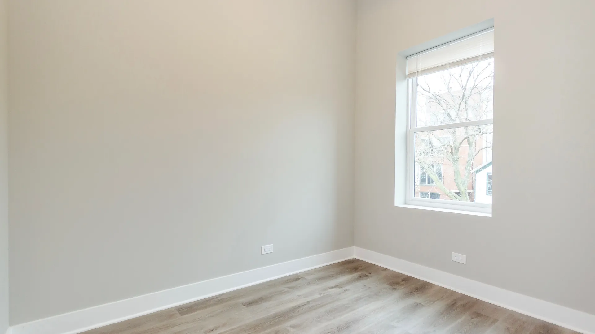1055 N Wolcott Ave, , 60622, USA 60622-unit#2F-Chicago-IL