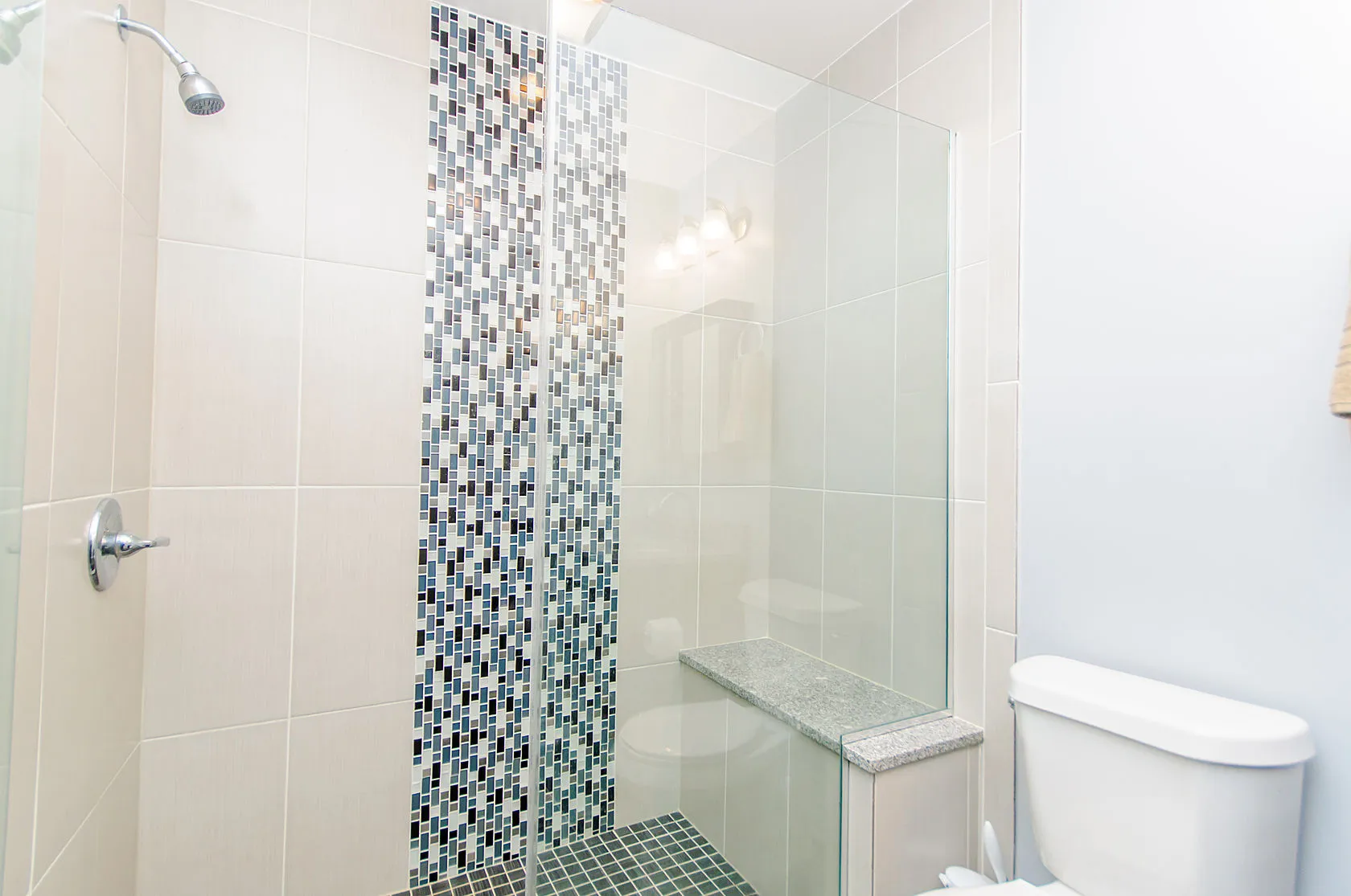 2342 W Augusta Blvd, ,  60622, USA 60622-unit#3F-Chicago-IL