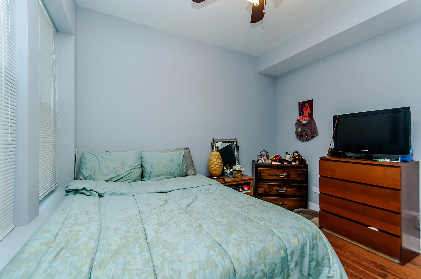 2342 W Augusta Blvd, ,  60622, USA 60622-unit#3F-Chicago-IL