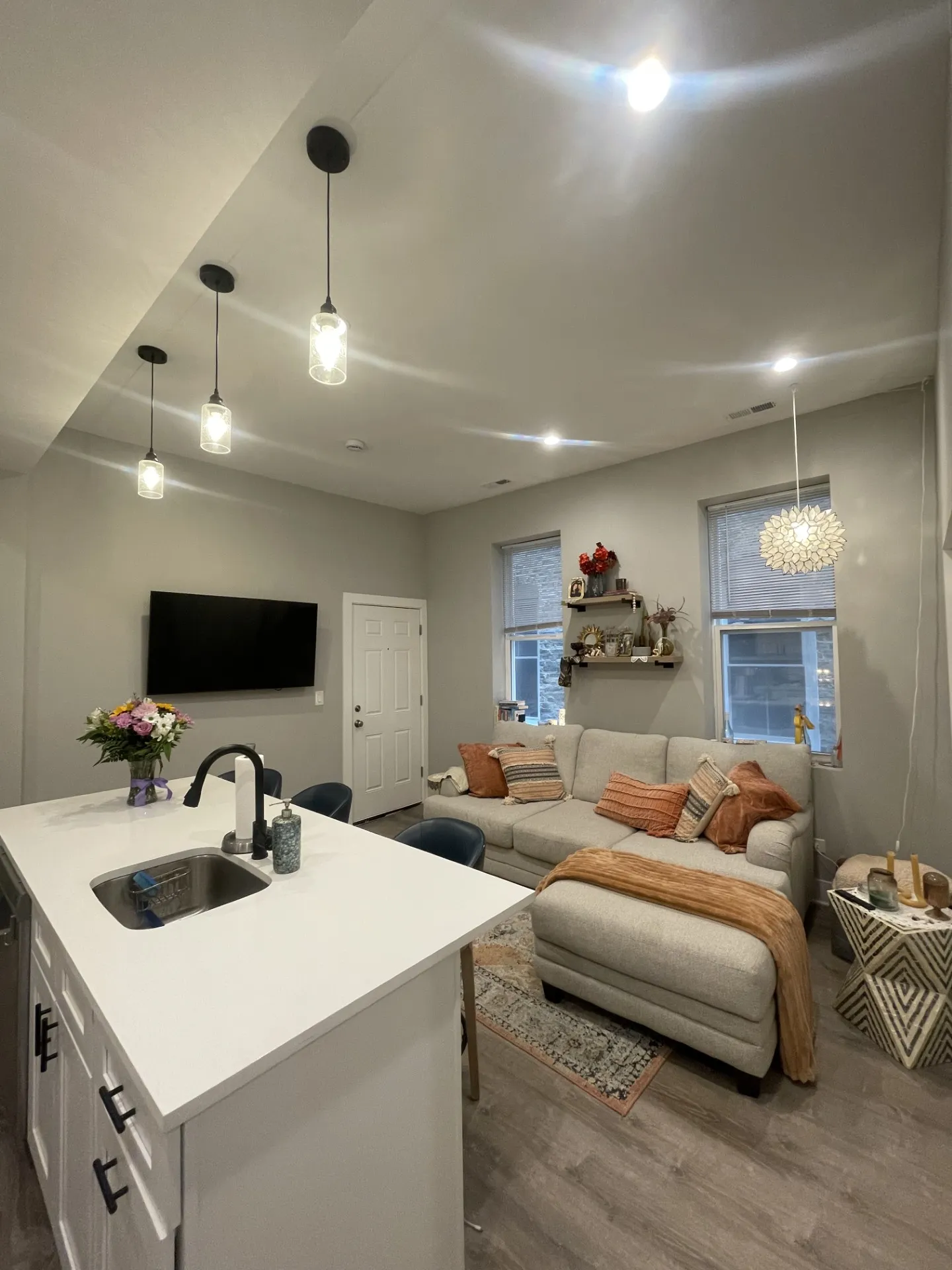 1345 N Bosworth Ave, ,  60642, USA 60642-unit#2F-Chicago-IL