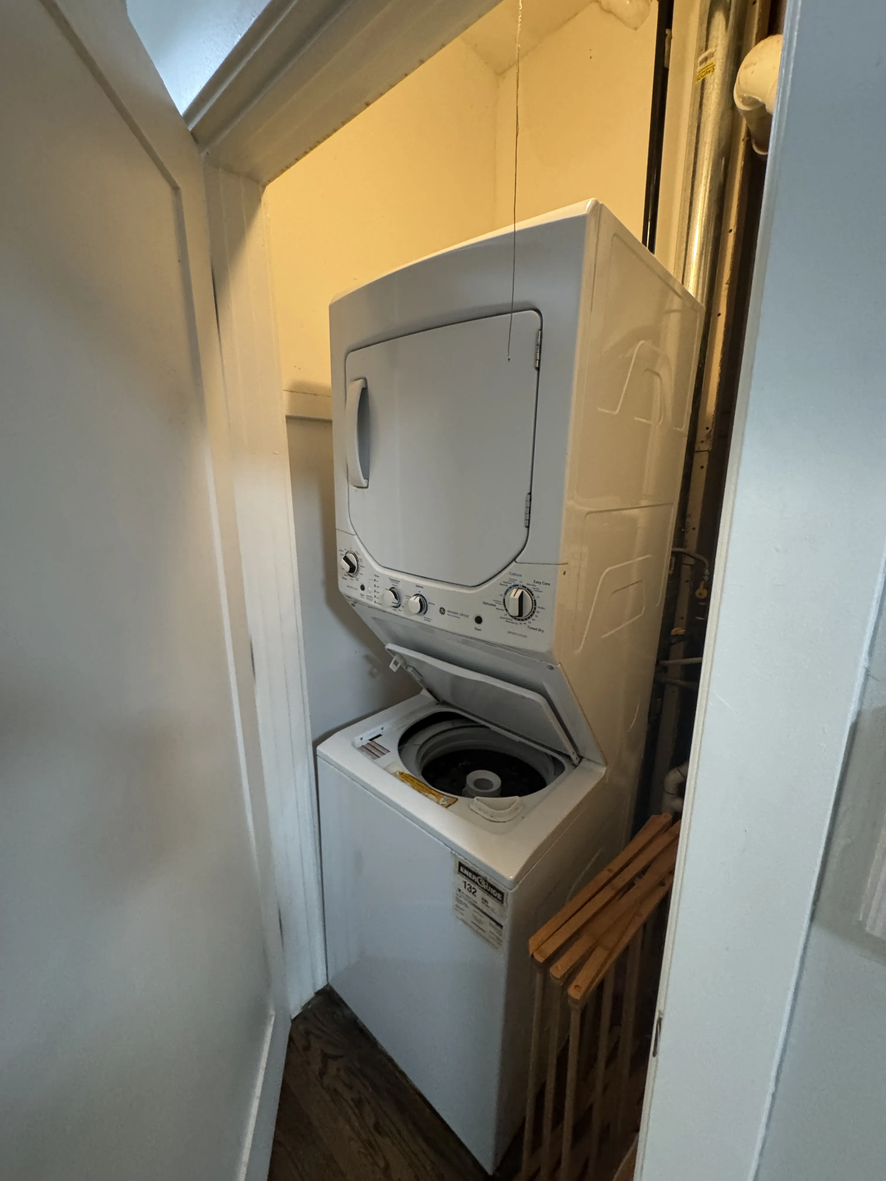 1235 W Granville Ave, ,  60660, USA 60660-unit#2W-Chicago-IL