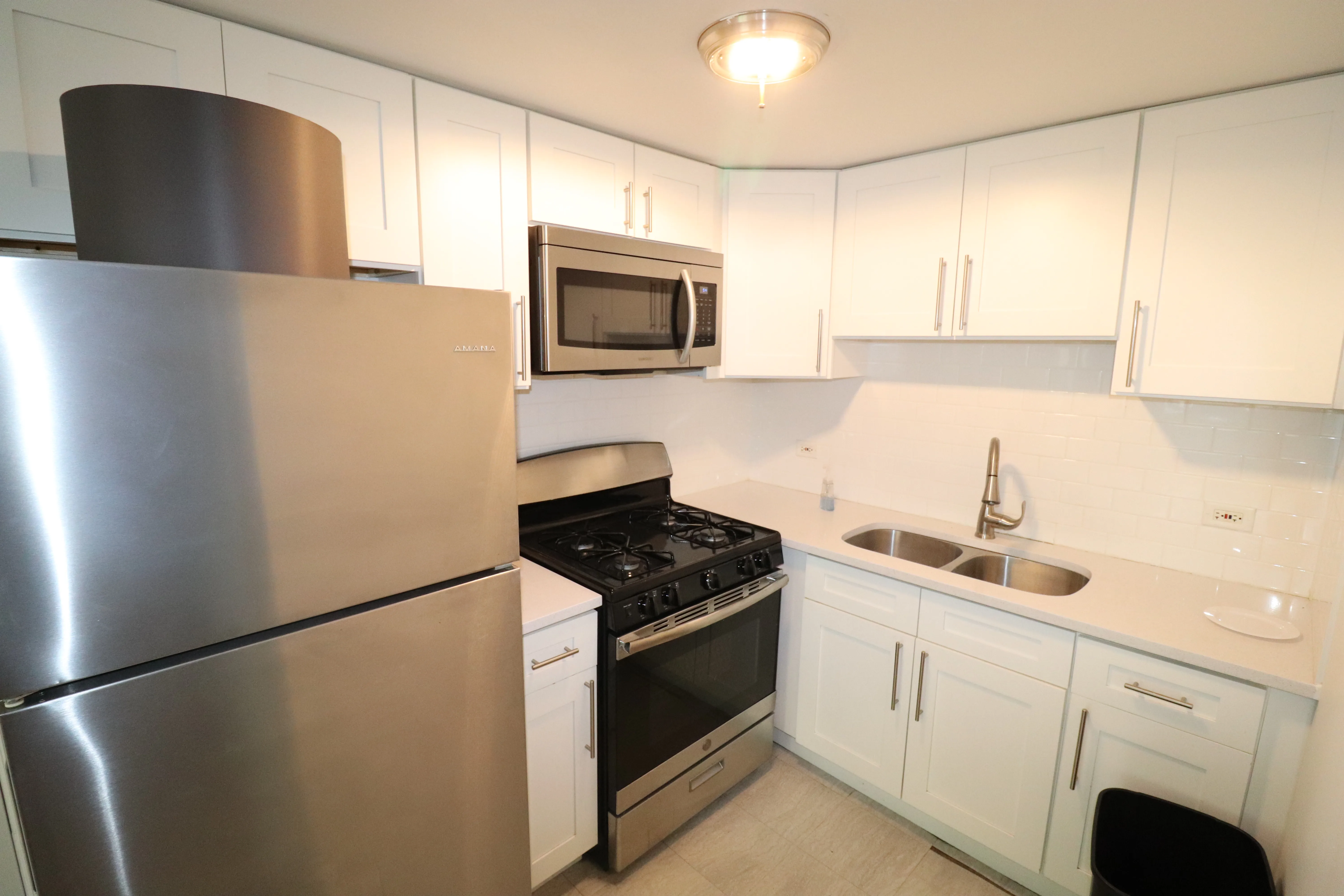 2548 N Southport Ave, ,  60614, USA 60614-unit#2F-Chicago-IL