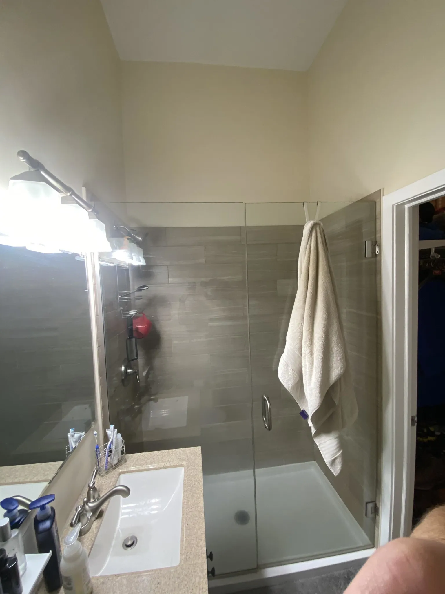 683 N Milwaukee Ave, ,  60642, USA 60642-unit#305-Chicago-IL