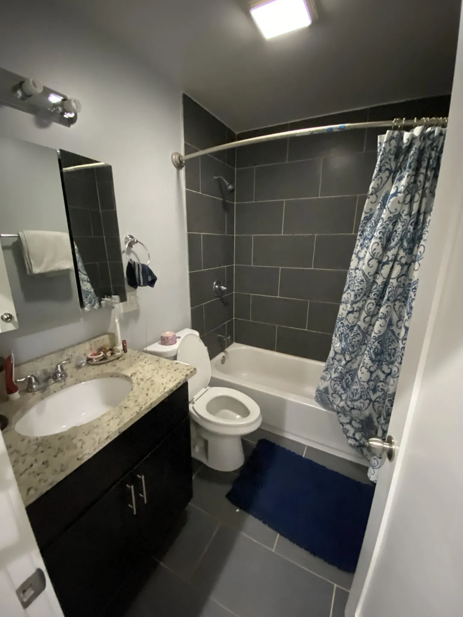 2225 W Rice St, ,  60622, USA 60622-unit#1F-Chicago-IL