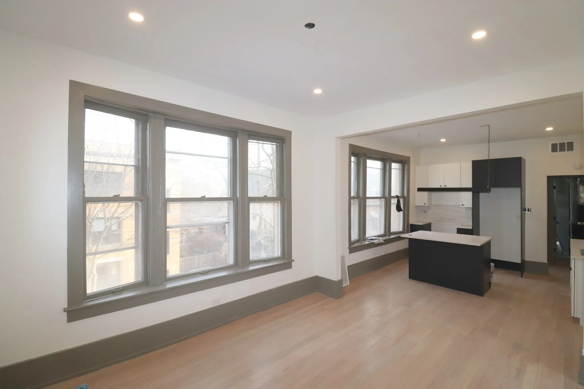 2101 W Evergreen Ave, , 60622, USA 60622-unit#3R-Chicago-IL