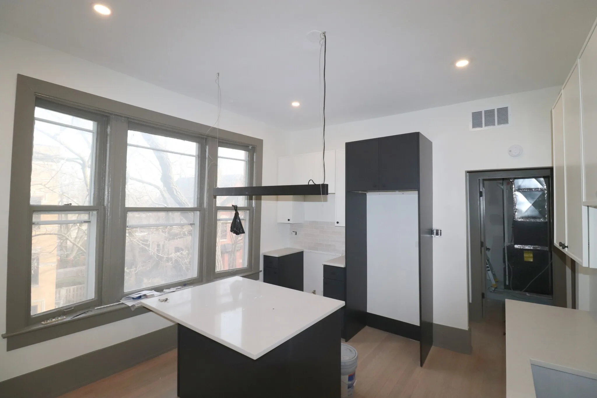 2101 W Evergreen Ave, , 60622, USA 60622-unit#3R-Chicago-IL