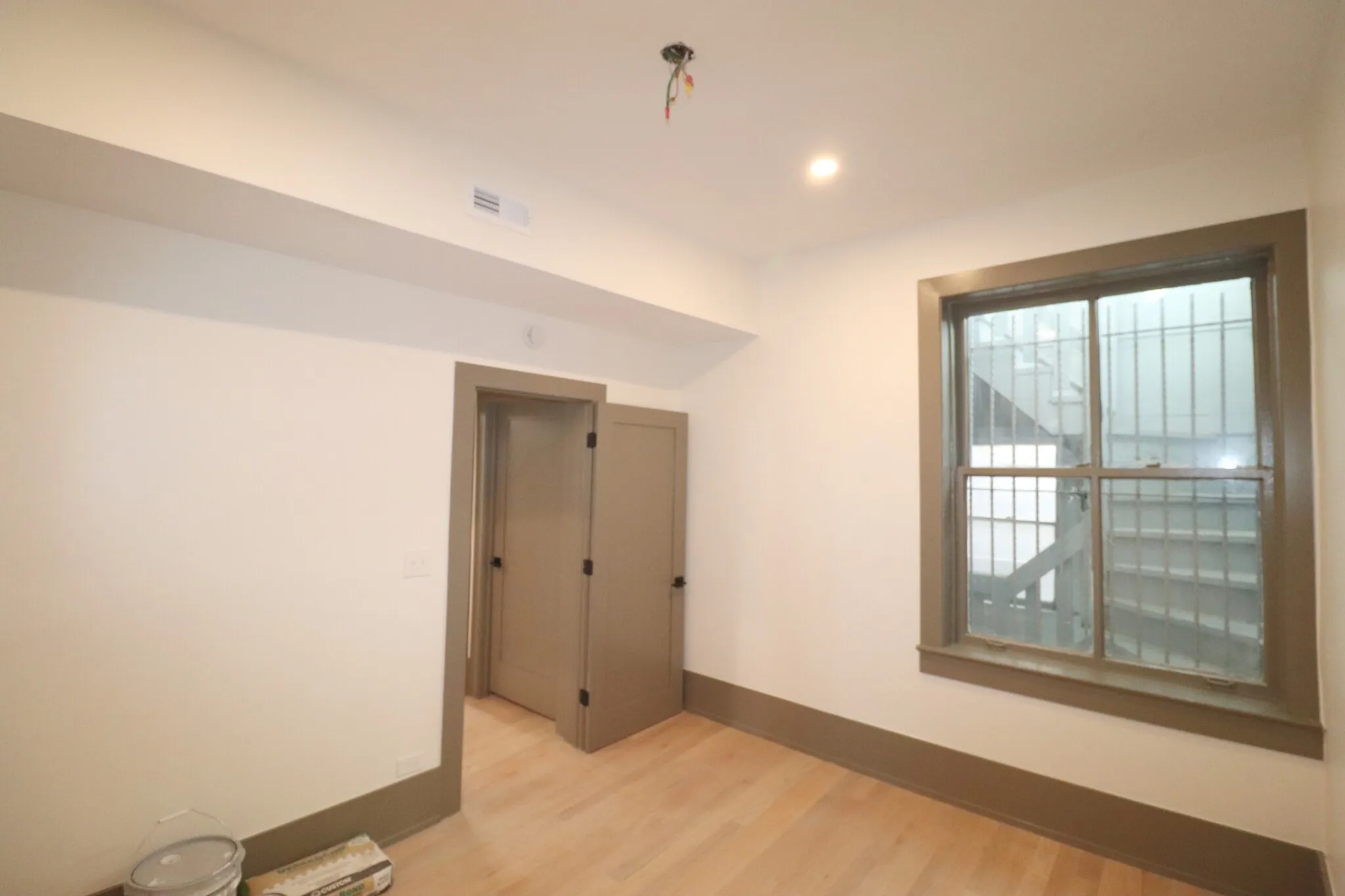 2101 W Evergreen Ave, ,  60622, USA 60622-unit#2R-Chicago-IL