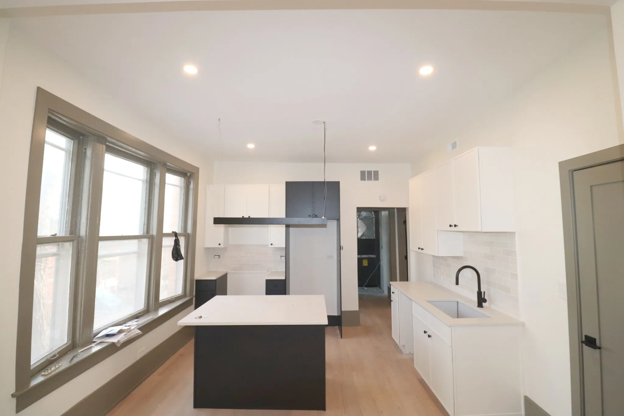 2101 W Evergreen Ave, , 60622, USA 60622-unit#3R-Chicago-IL