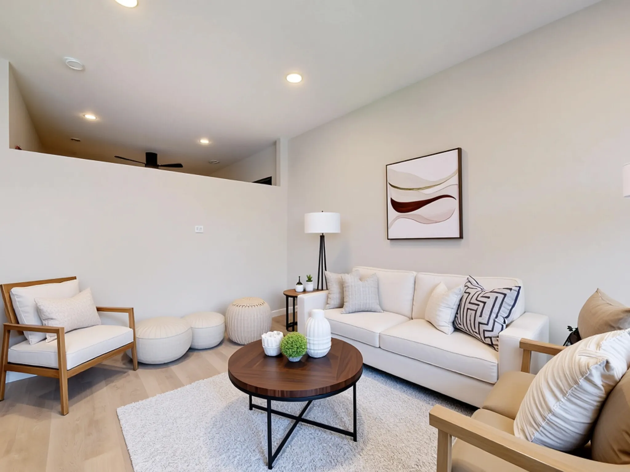 691 N Milwaukee Ave, ,  60642, USA 60642-unit#305-Chicago-IL