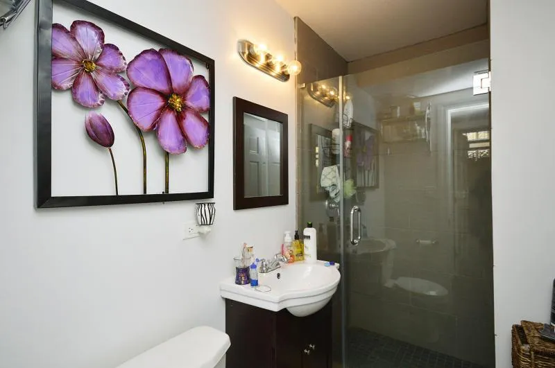 3940 N Southport Ave, ,  60613, USA 60613-unit#GR-Chicago-IL