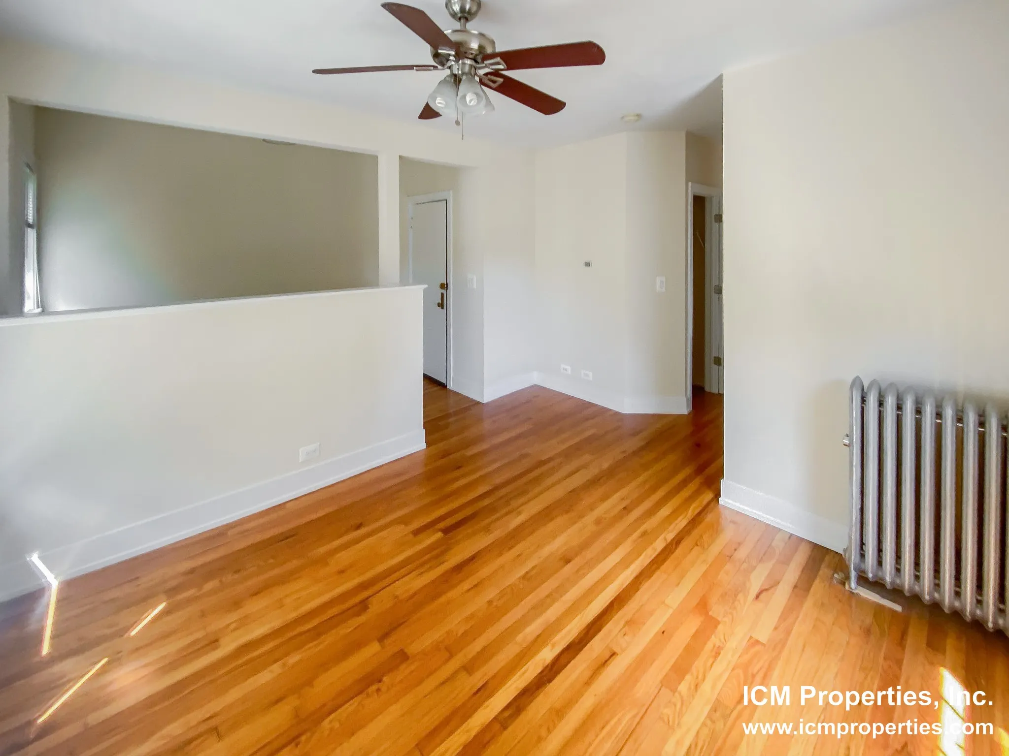 512 W Cornelia Ave, ,  60657, USA 60657-unit#520-311-Chicago-IL
