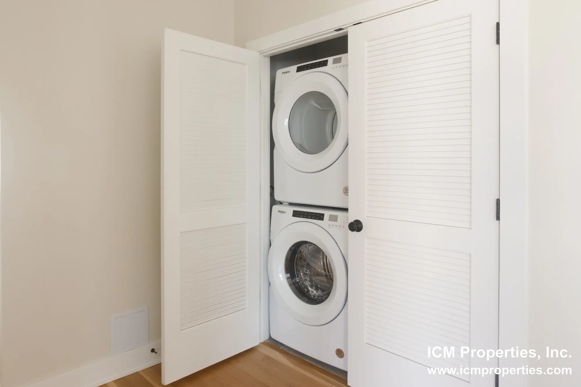 3356 N Sheffield Ave, , 60657, USA 60657-unit#3358-2 FP-Chicago-IL