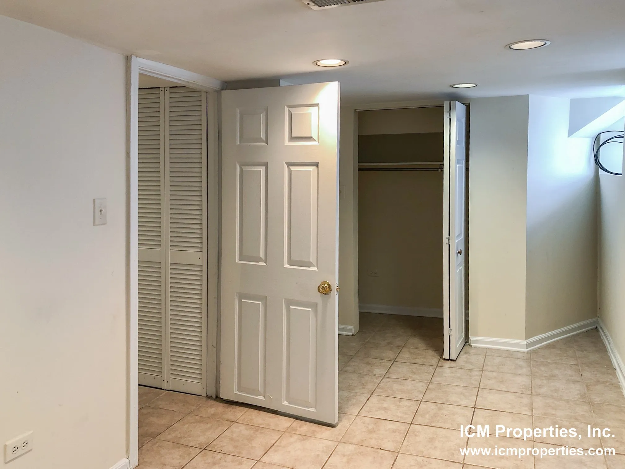 3250 N Lakewood Ave, ,  60657, USA 60657-unit#3250-CH1-Chicago-IL