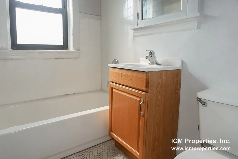 4844 N Rockwell St, ,  60625, USA 60625-unit#2612G-2R FP-Chicago-IL
