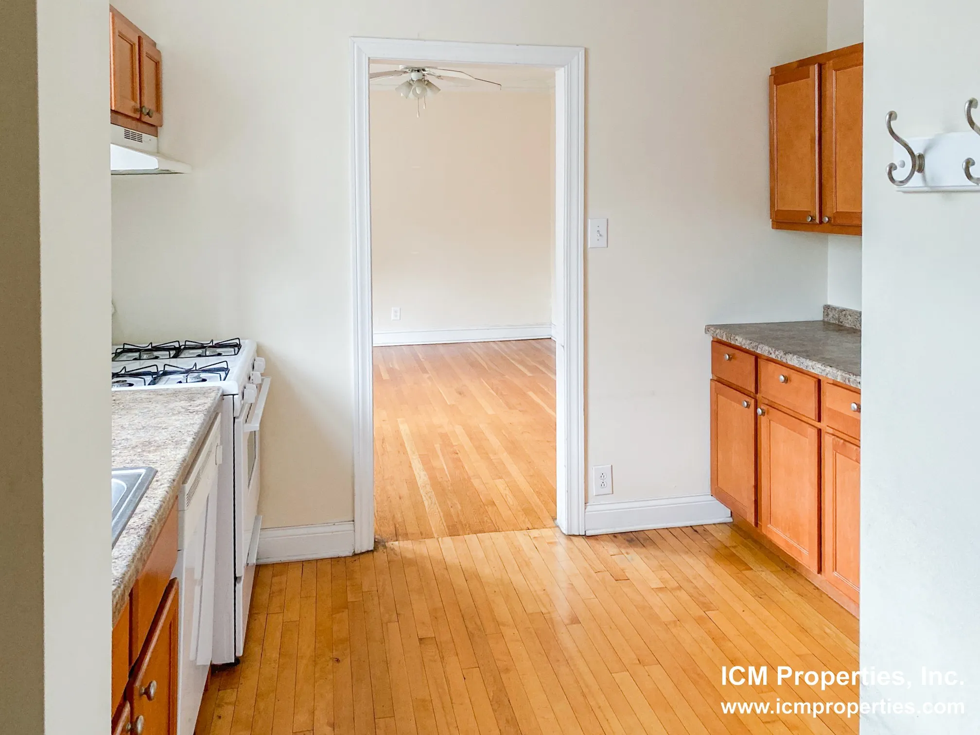 3925 N Keeler Ave, ,  60641, USA 60641-unit#3927-2-Chicago-IL
