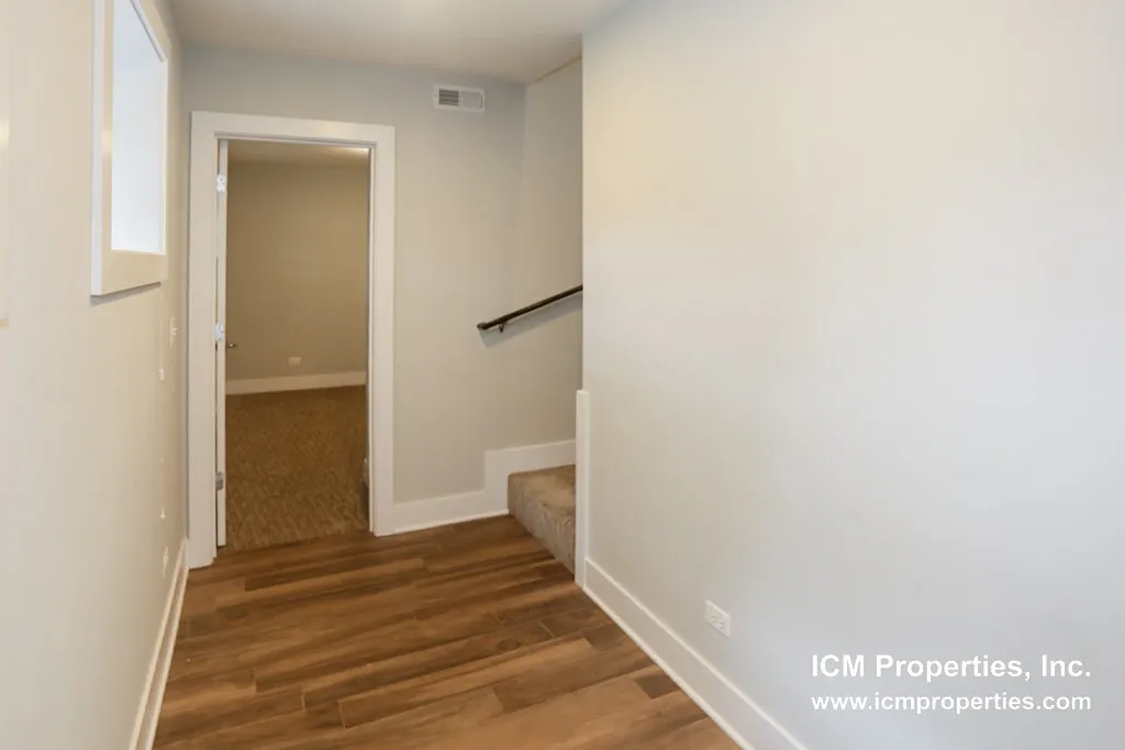 1946 W Nelson St, ,  60657, USA 60657-unit#1946-1E-Chicago-IL