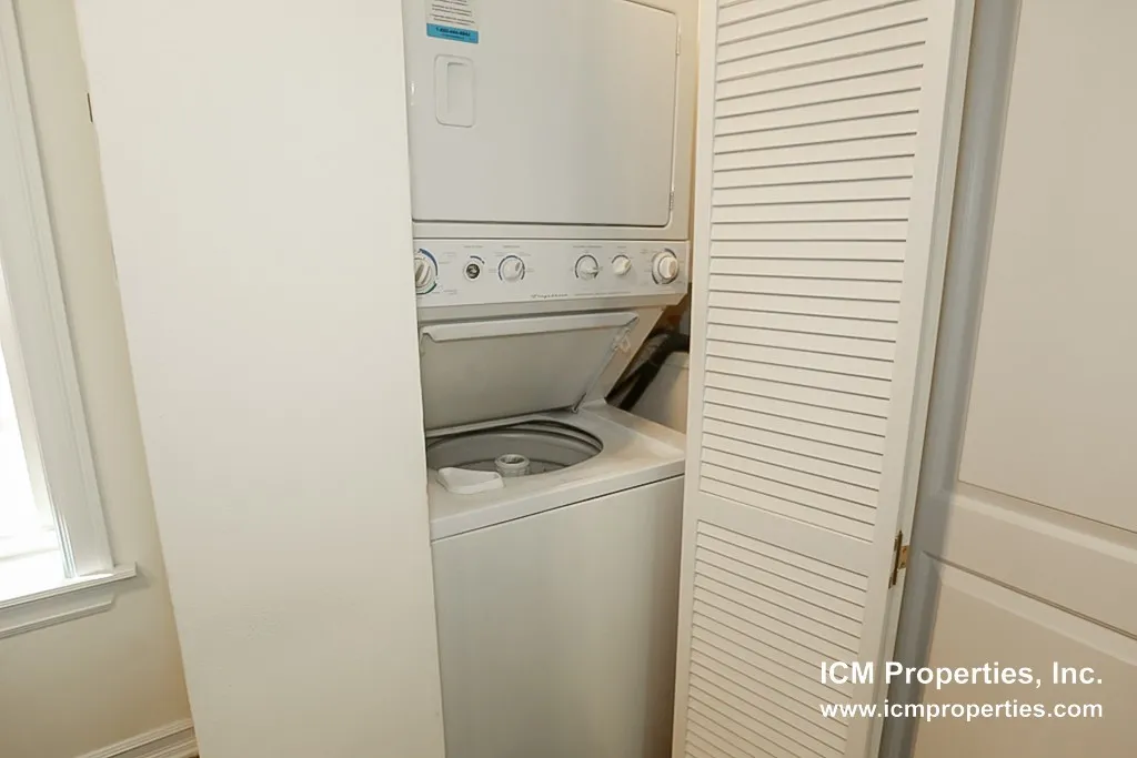 3808 N Sheffield Ave, ,  60613, USA 60613-unit#3816S-1W FP-Chicago-IL