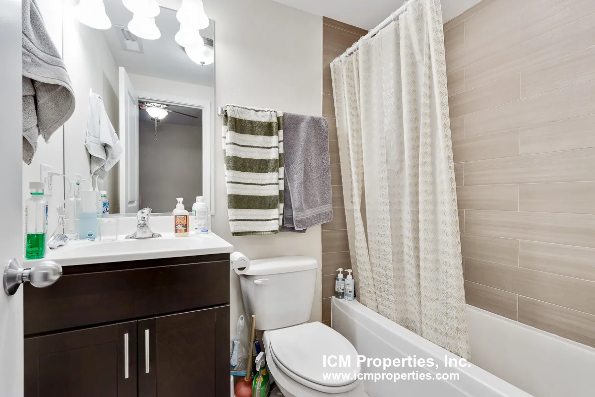 4651 N Wolcott Ave, ,  60640, USA 60640-unit#1827L-1-Chicago-IL