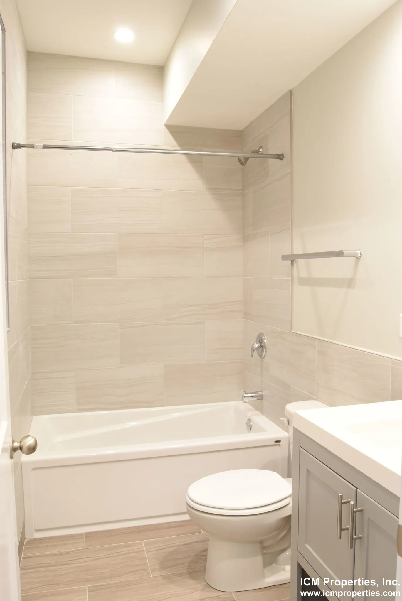 3054 N Greenview Ave, , 60657, USA 60657-unit#3058-2-Chicago-IL