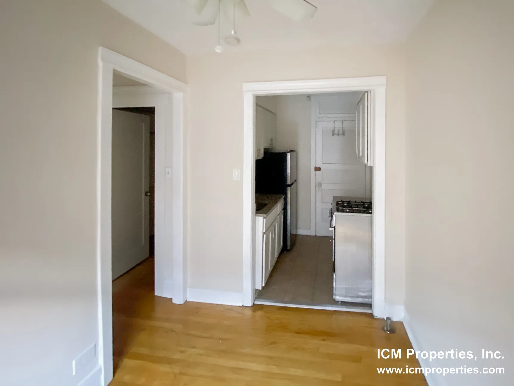 512 W Cornelia Ave, ,  60657, USA 60657-unit#516-207-Chicago-IL