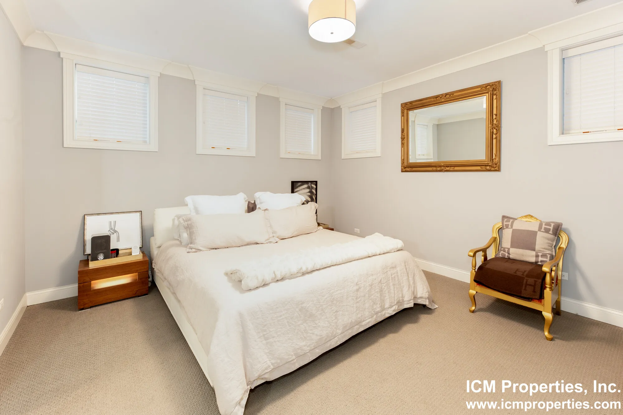 1241 W Oakdale Ave, , 60657, USA 60657-unit#1241-1E NC15-Chicago-IL