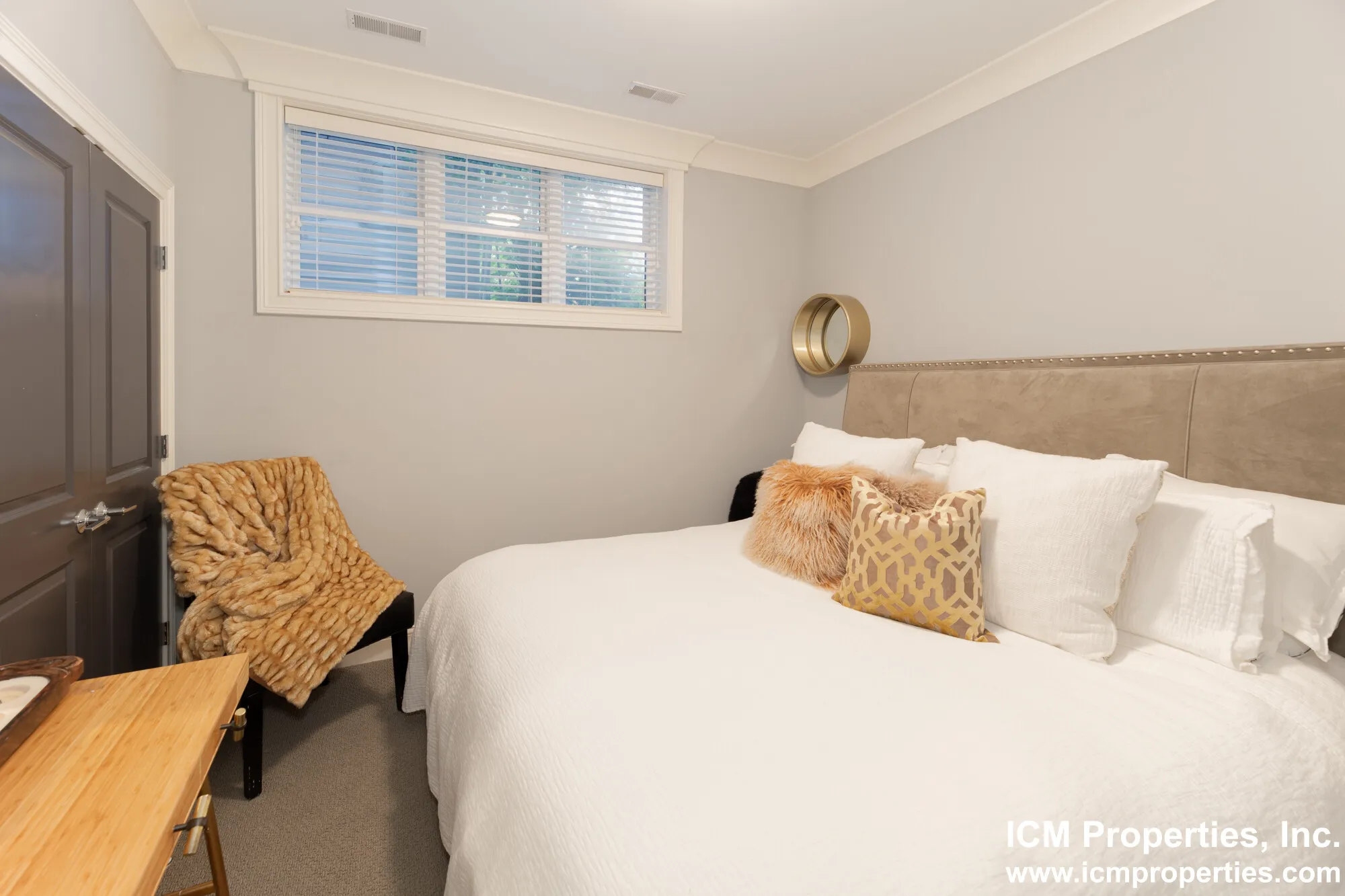1241 W Oakdale Ave, , 60657, USA 60657-unit#1241-1E NC15-Chicago-IL