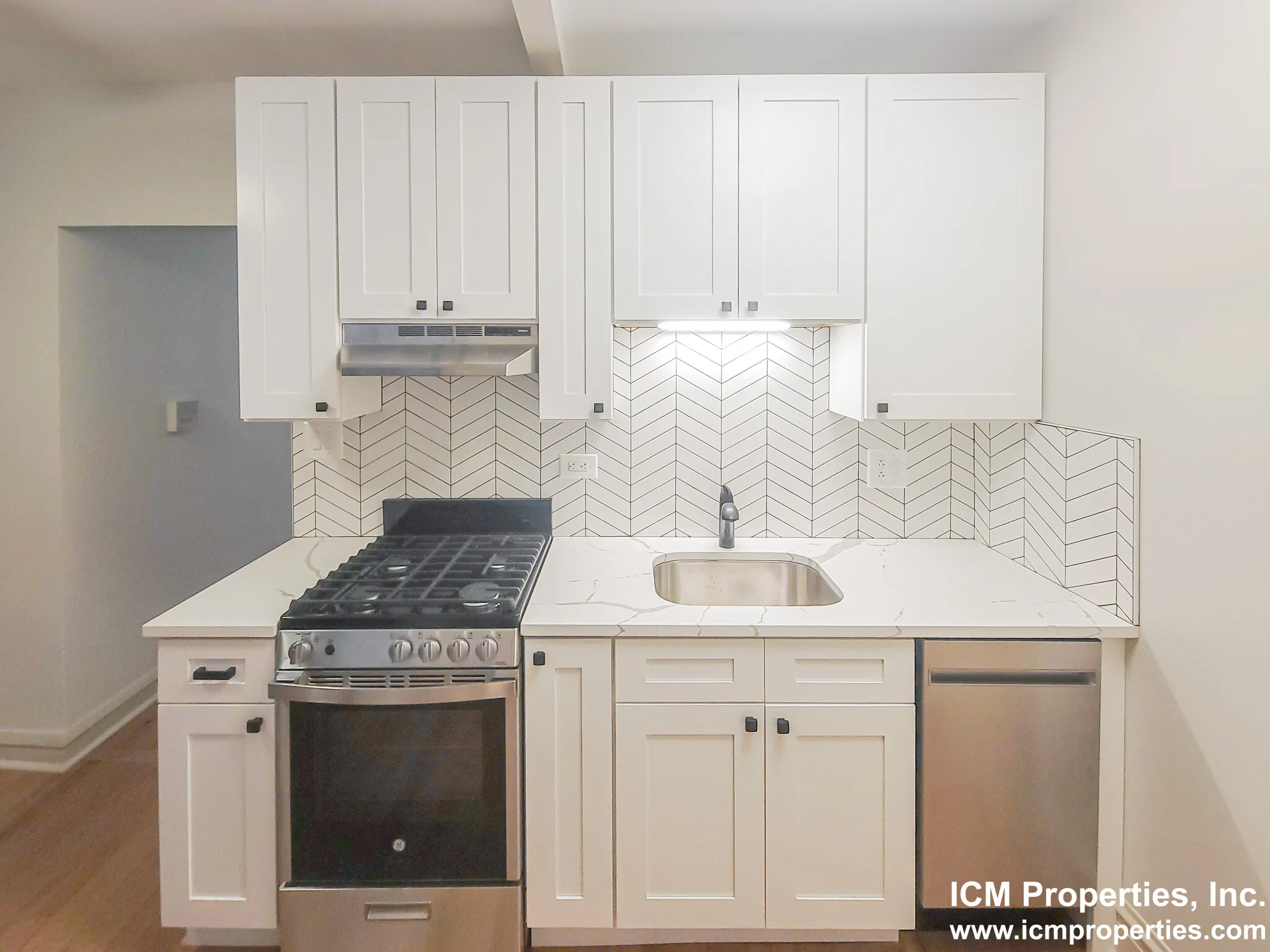 5941 N Paulina St, , 60660, USA 60660-unit#5951PA1W-Chicago-IL