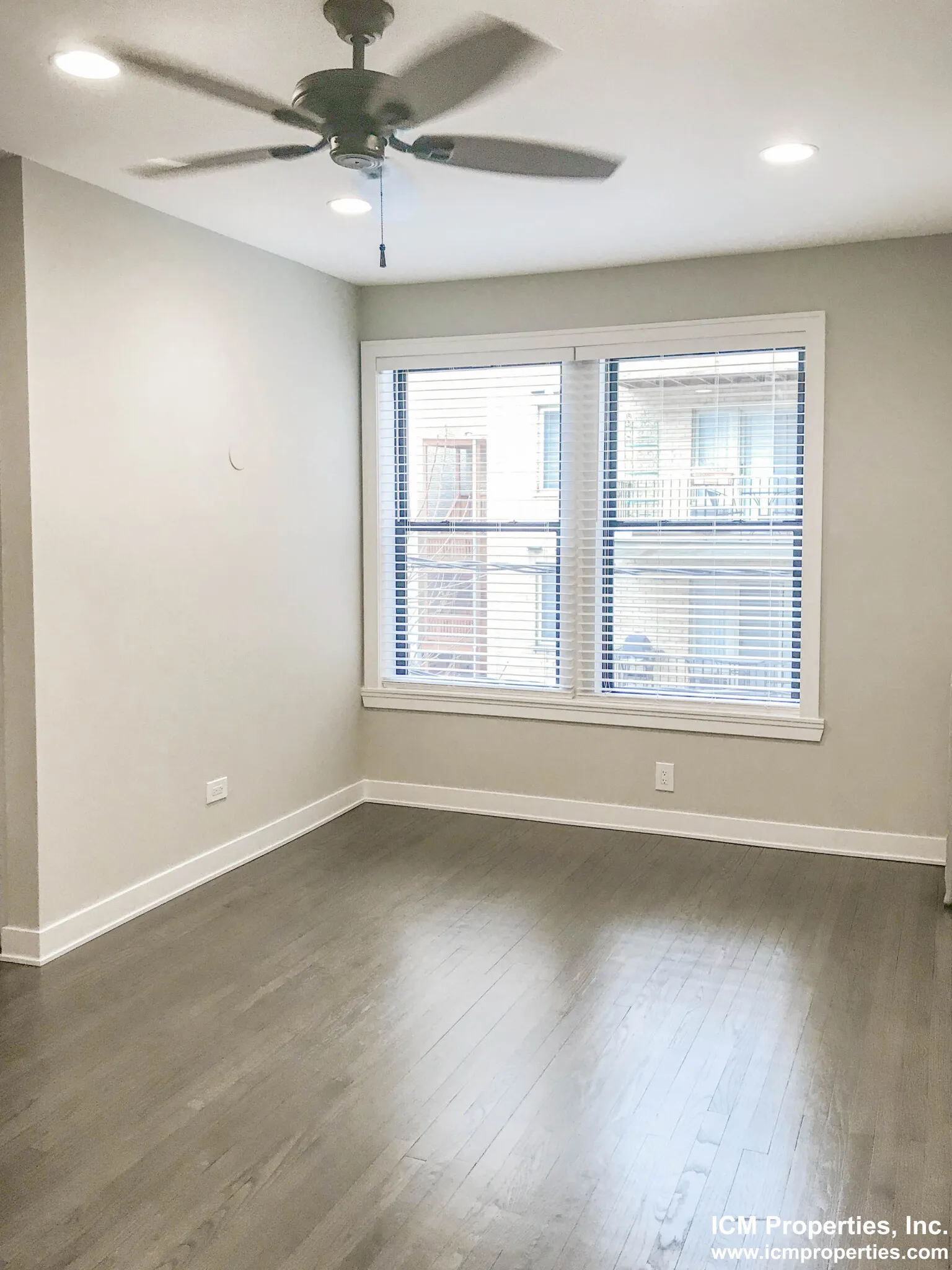 428 W Surf St, ,  60657, USA 60657-unit#432-310-Chicago-IL