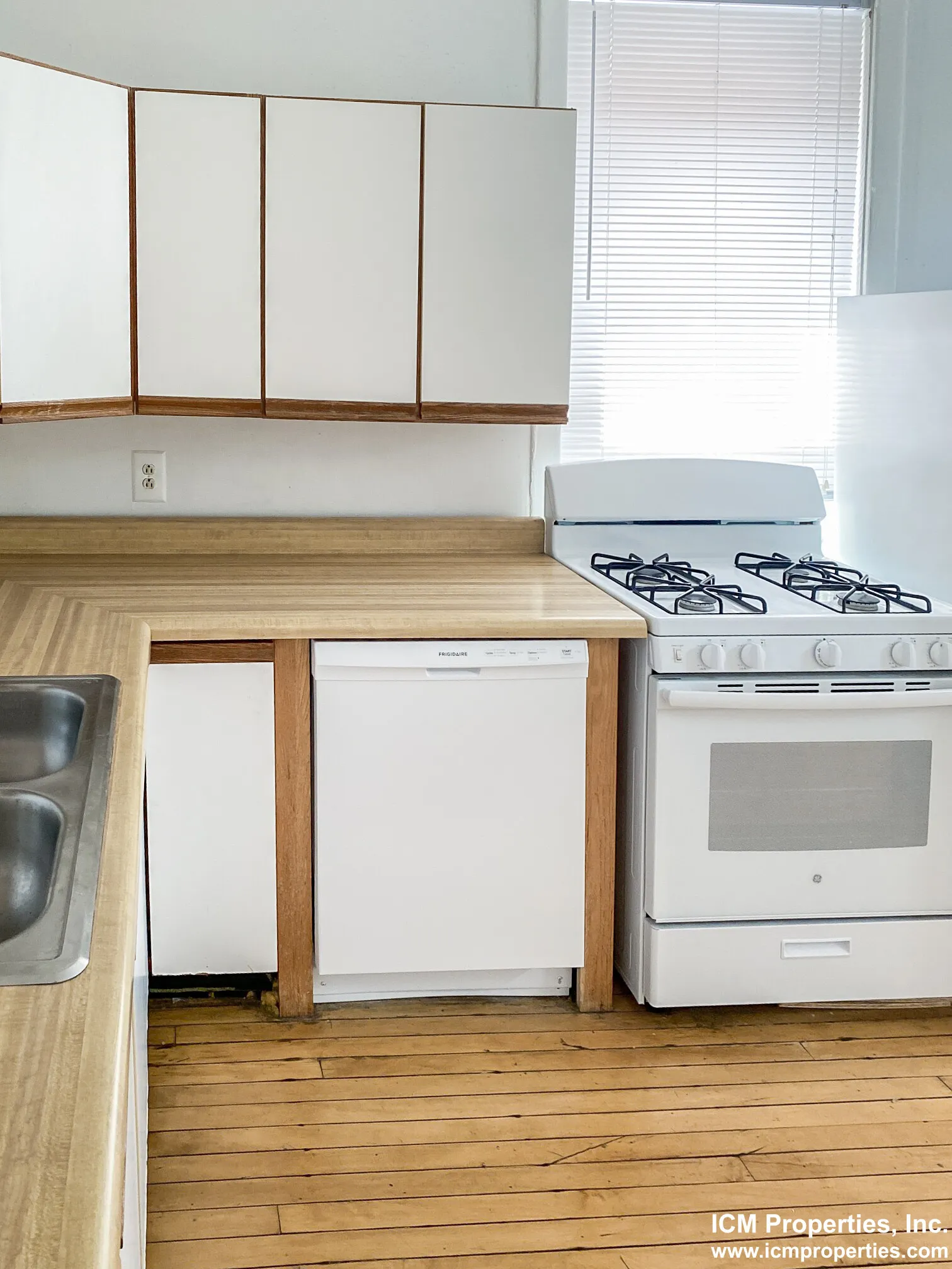 2326 N Southport Ave, ,  60614, USA 60614-unit#2326-3F-Chicago-IL