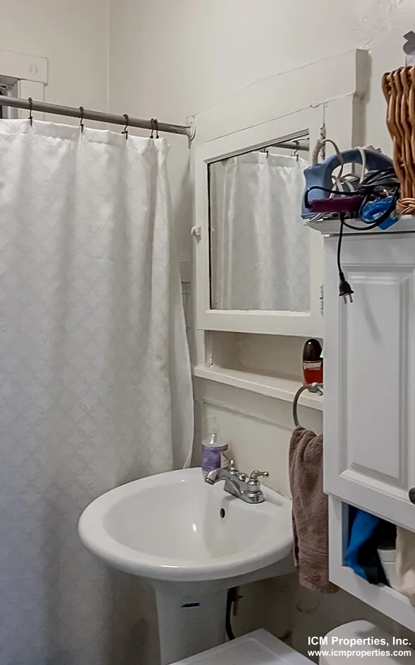 630 W Arlington Pl, ,  60614, USA 60614-unit#630-2-Chicago-IL