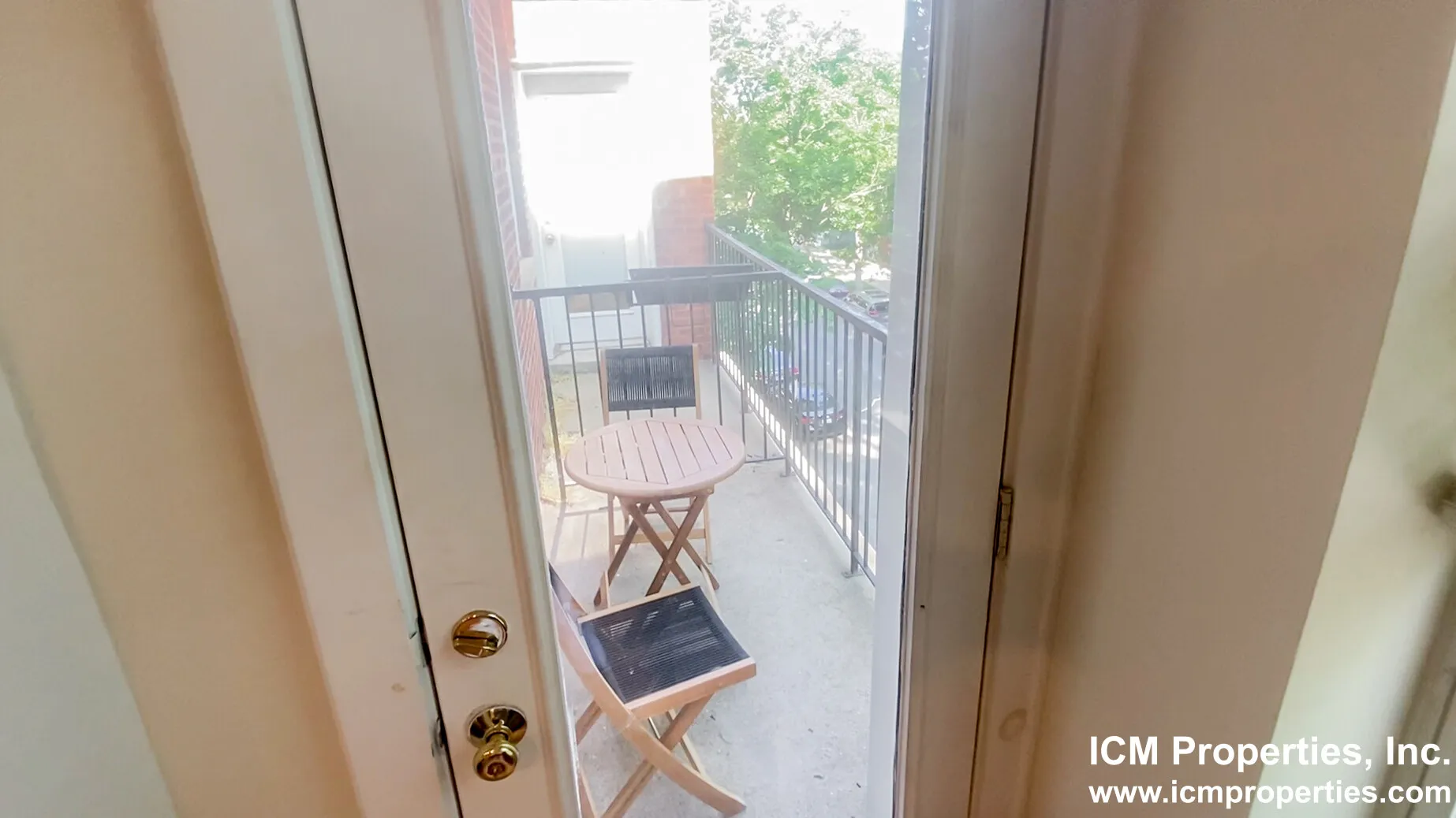 2520 W Leland Ave, ,  60625, USA 60625-unit#2520-C3-Chicago-IL