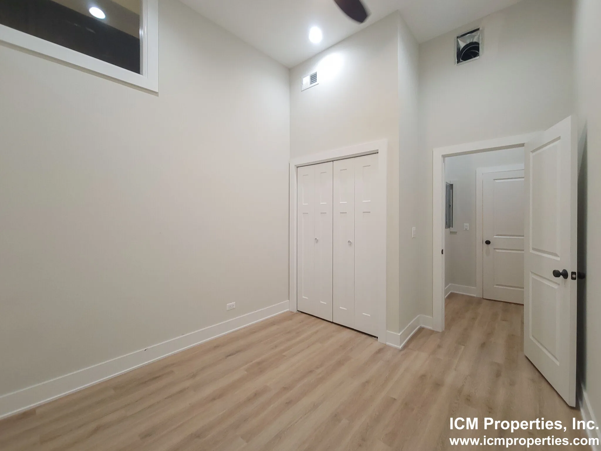 3829 N Southport Ave, , 60613, USA 60613-unit#3829-1-Chicago-IL