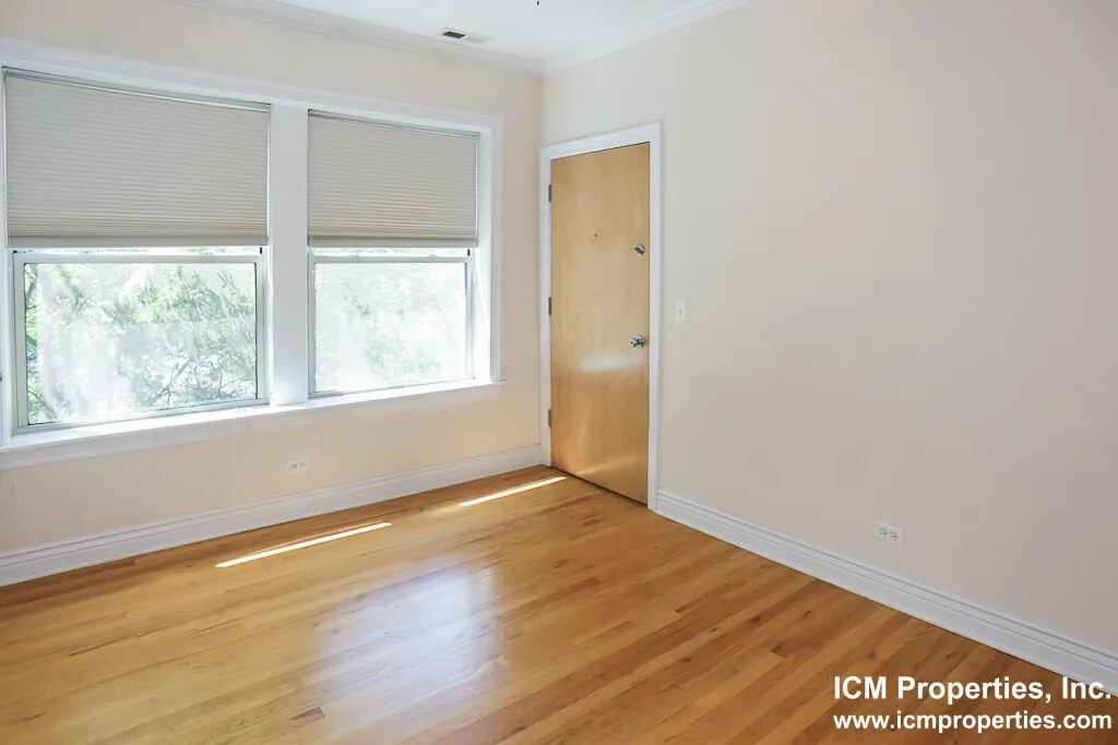 1210 W Waveland Ave, ,  60613, USA 60613-unit#1210WAV3-Chicago-IL