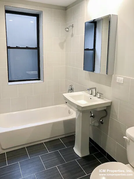 3818 N Sheffield Ave, ,  60613, USA 60613-unit#3818-2-Chicago-IL